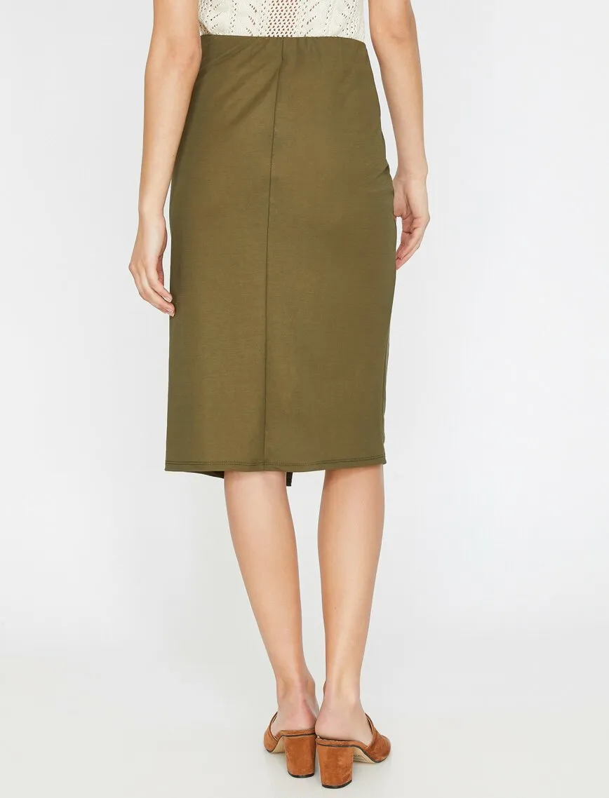 11913 Khaki Button Detailed Midi Skirt