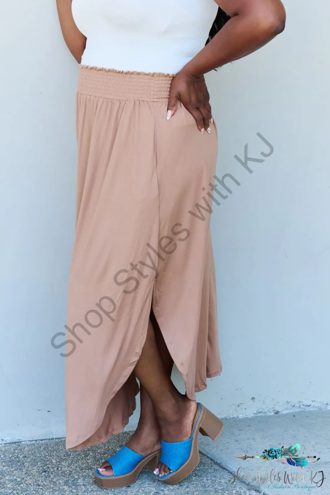 Comfort Princess High Waist Scoop Hem Maxi Skirt in Tan