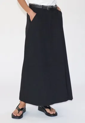 CORE SKIRT BLACK