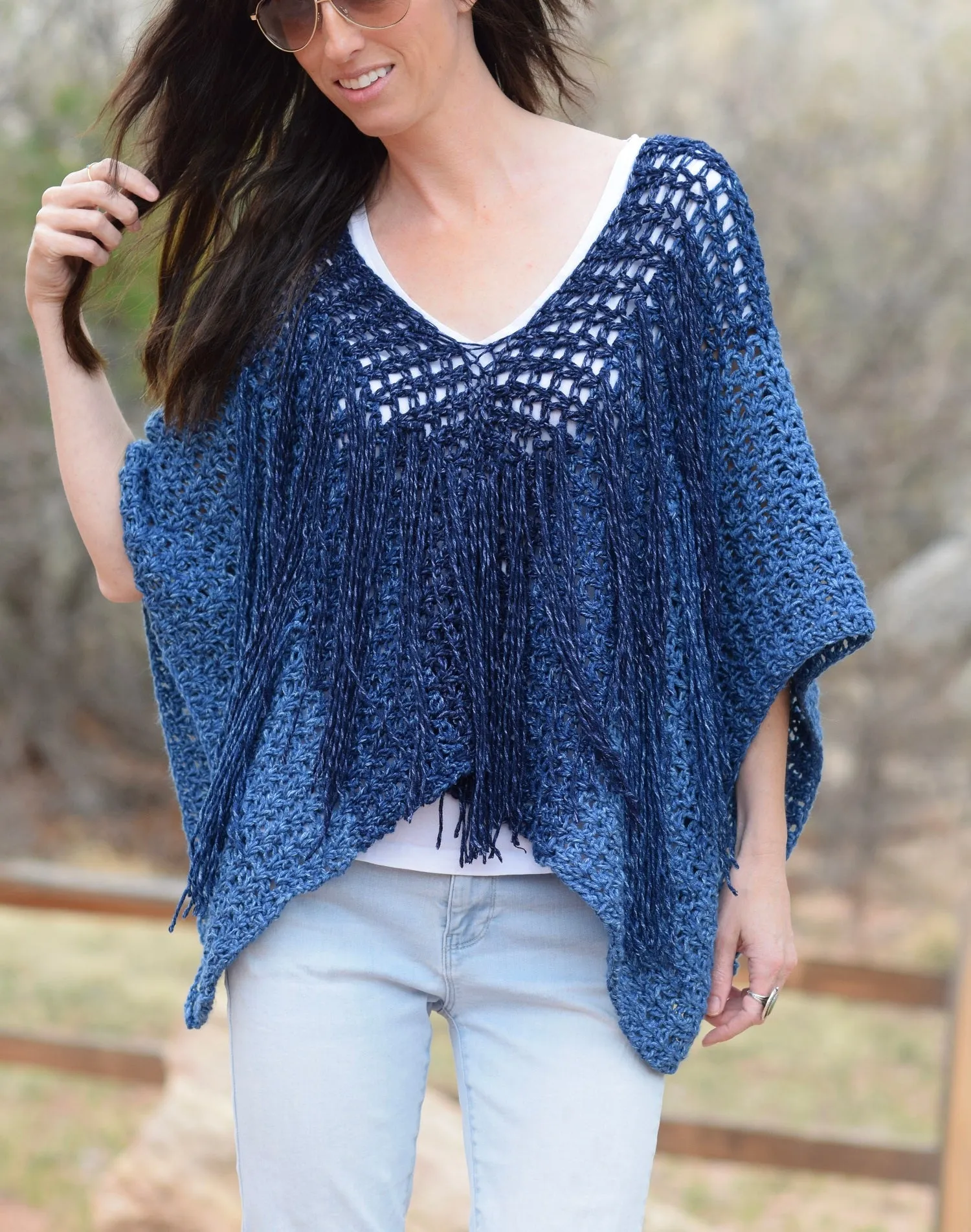 Crochet Kit - Azul V-Mesh Poncho