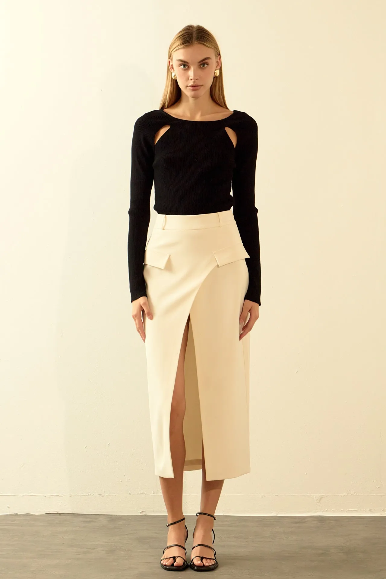 Front Wrapped Pocket Maxi Skirt