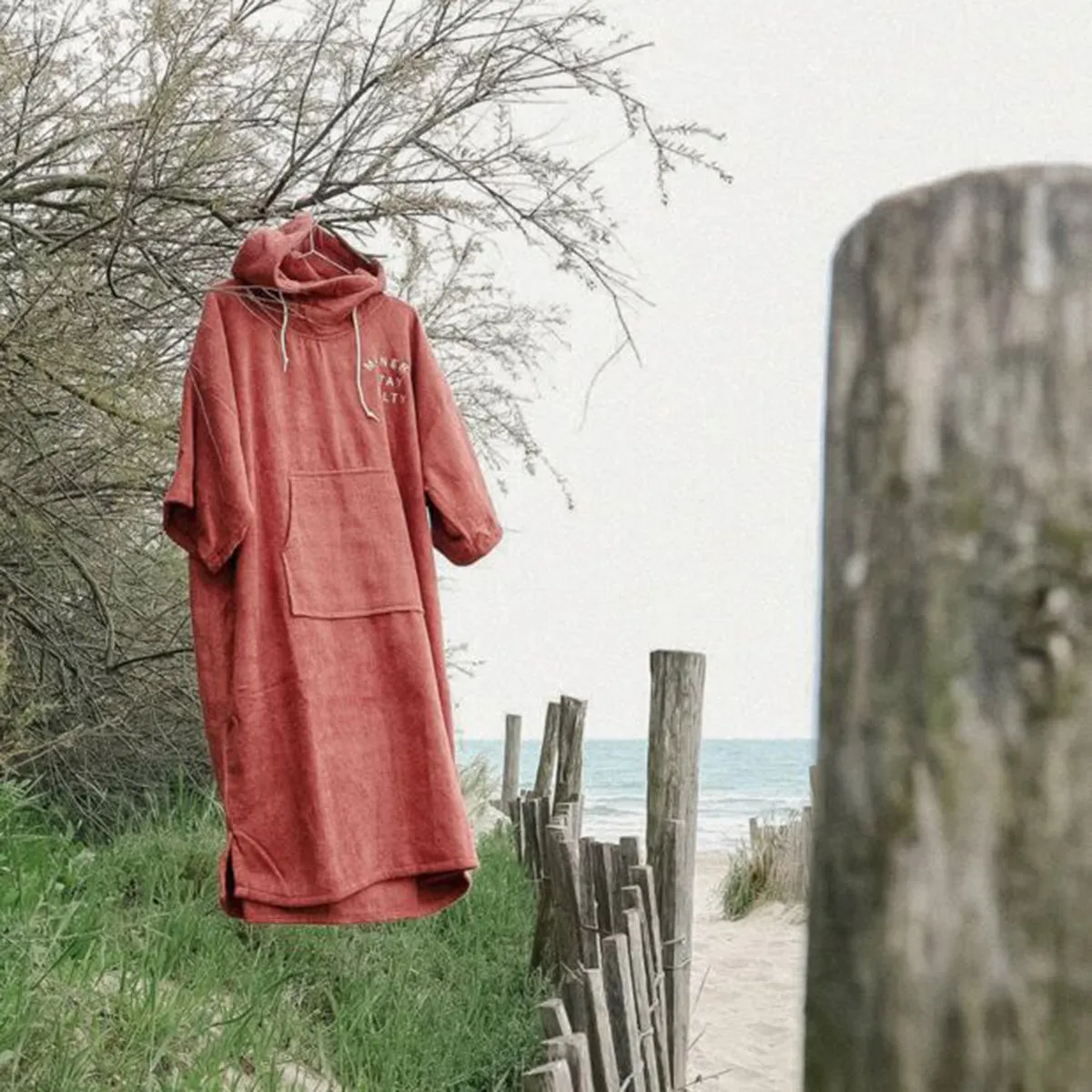 Manera Bamboo Summer Hooded Changing Poncho