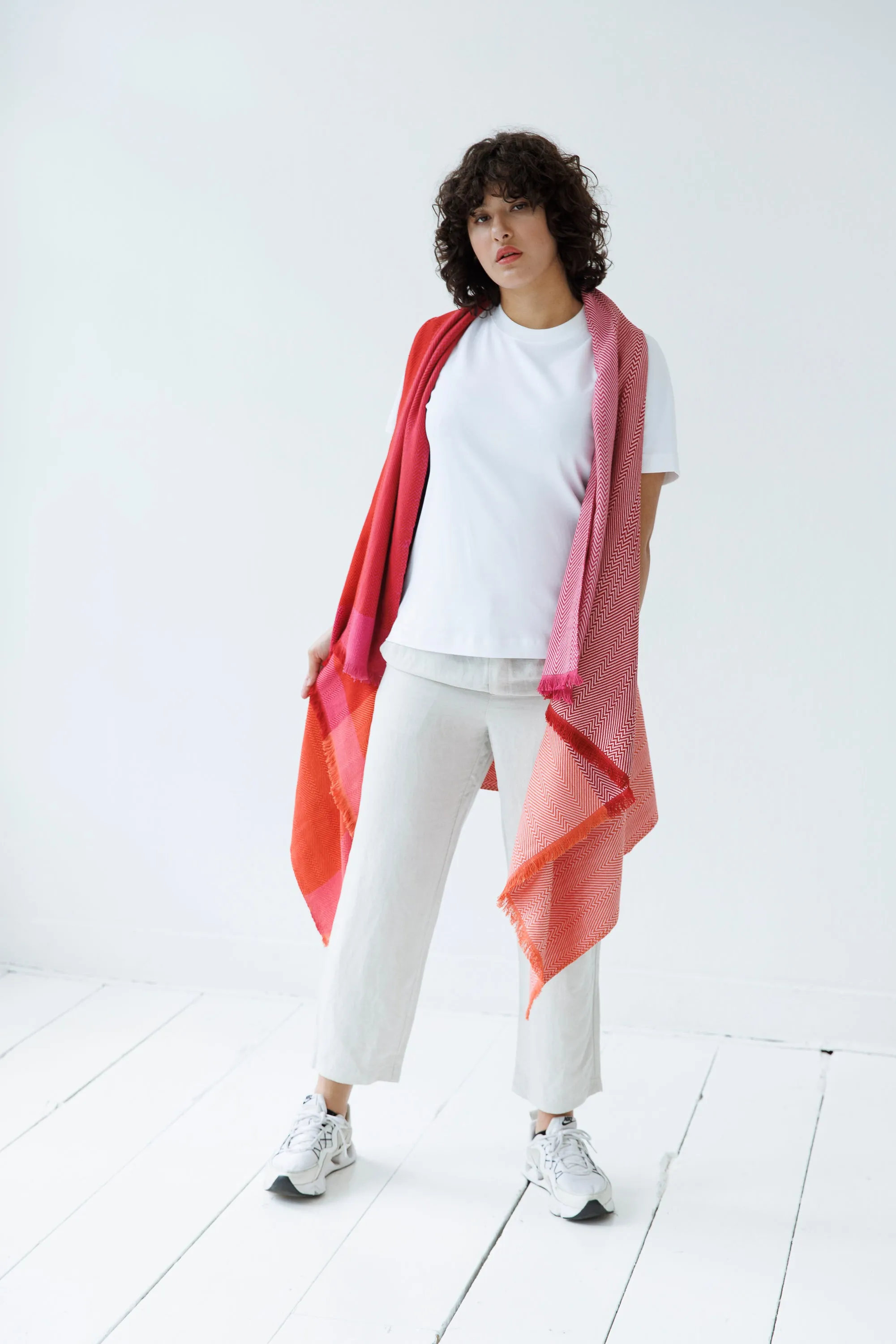 NEW! COTTON Cape Very Cherry