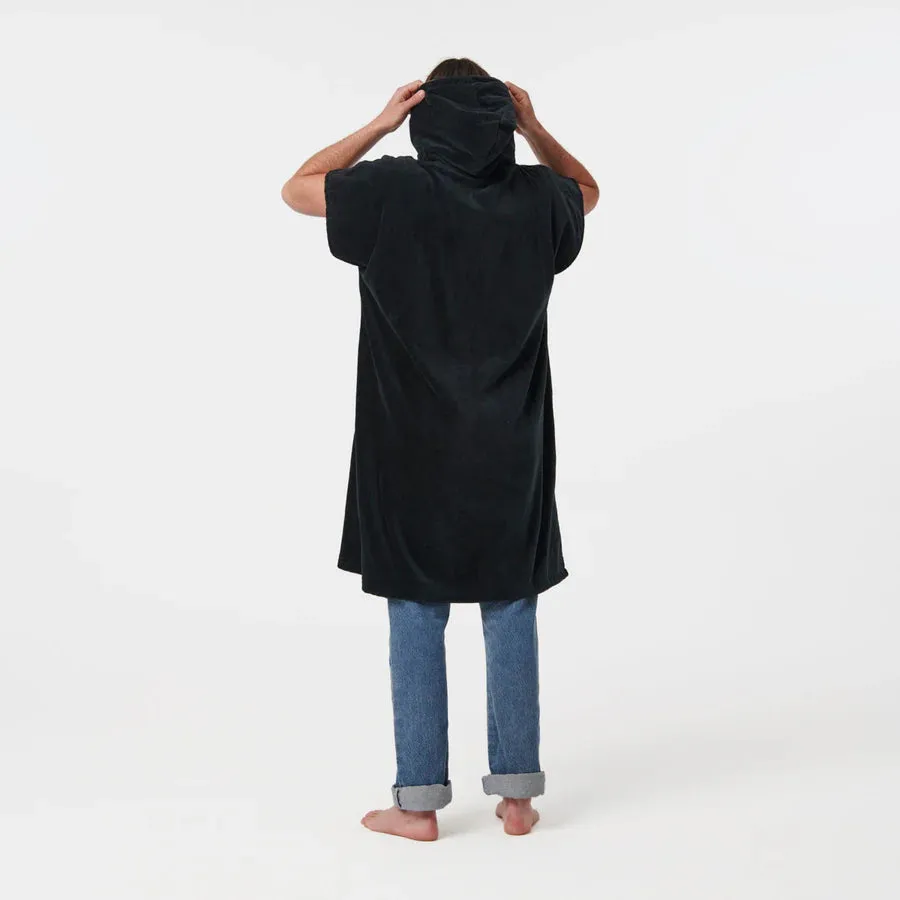 The-Digs-Changing-Poncho Black