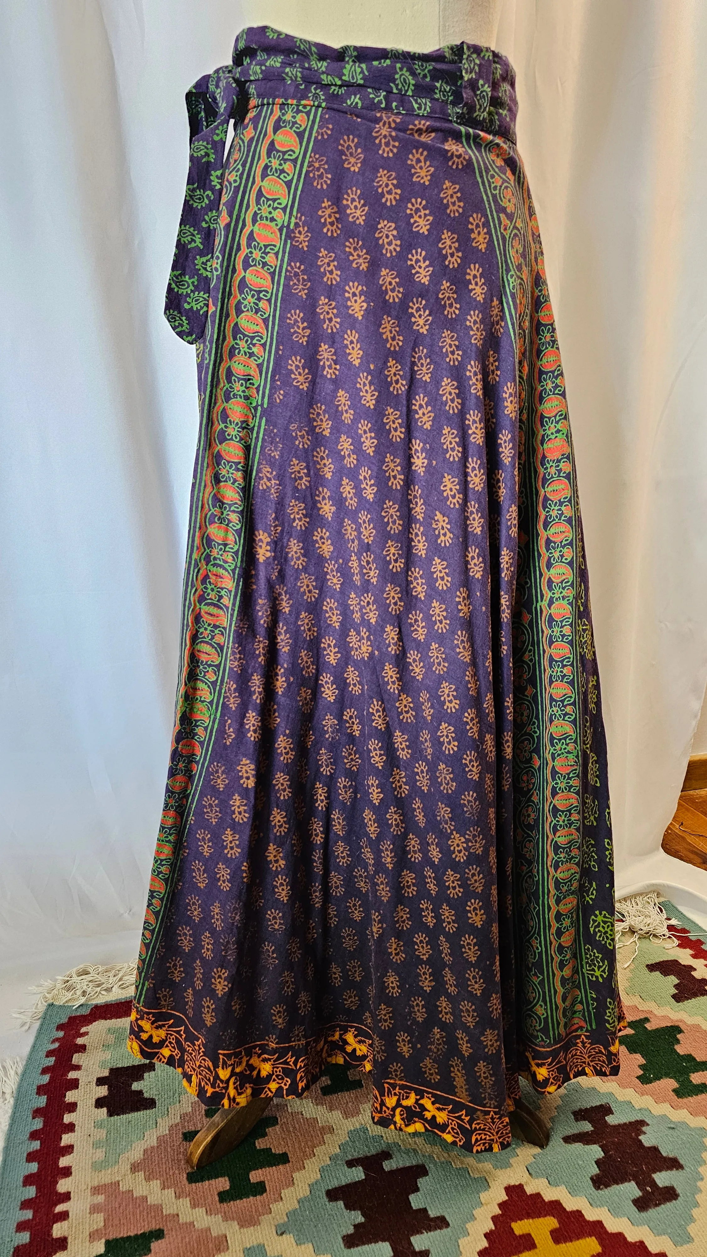 VINTAGE Indian Cotton Block Print Wrap Skirt