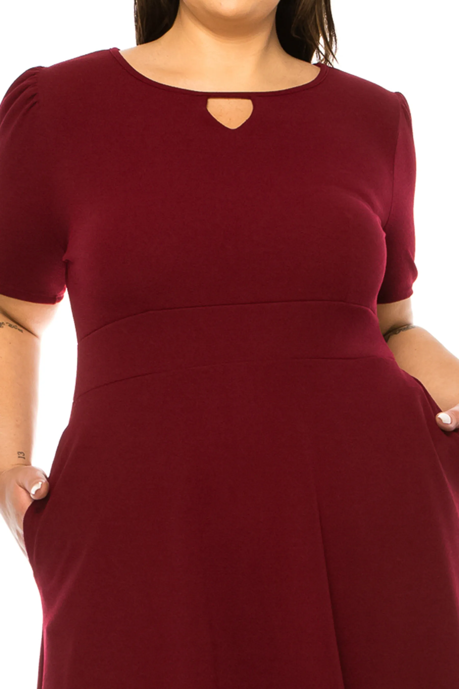 Women's Plus Size Dress with Puff Sleeves and Keyhole Front Casual Chic with Side Pock